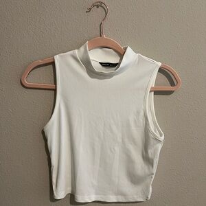 SHEIN White Crop Tank Top with Collar